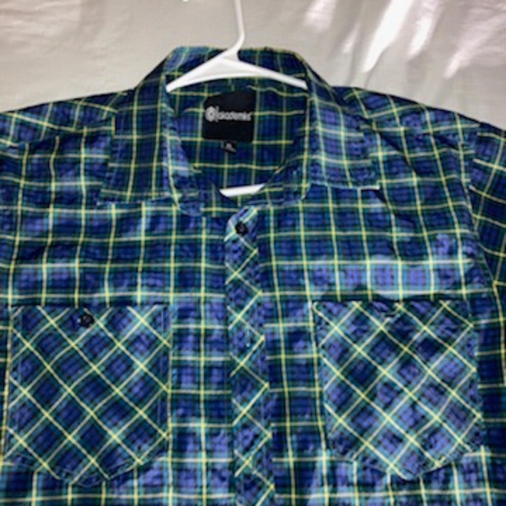Men's button down - Picture 3 of 4